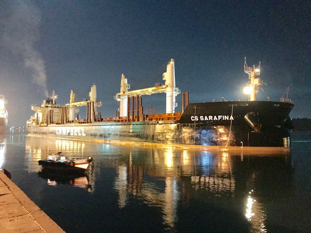 MV CS Sarafina reaching discharging berth